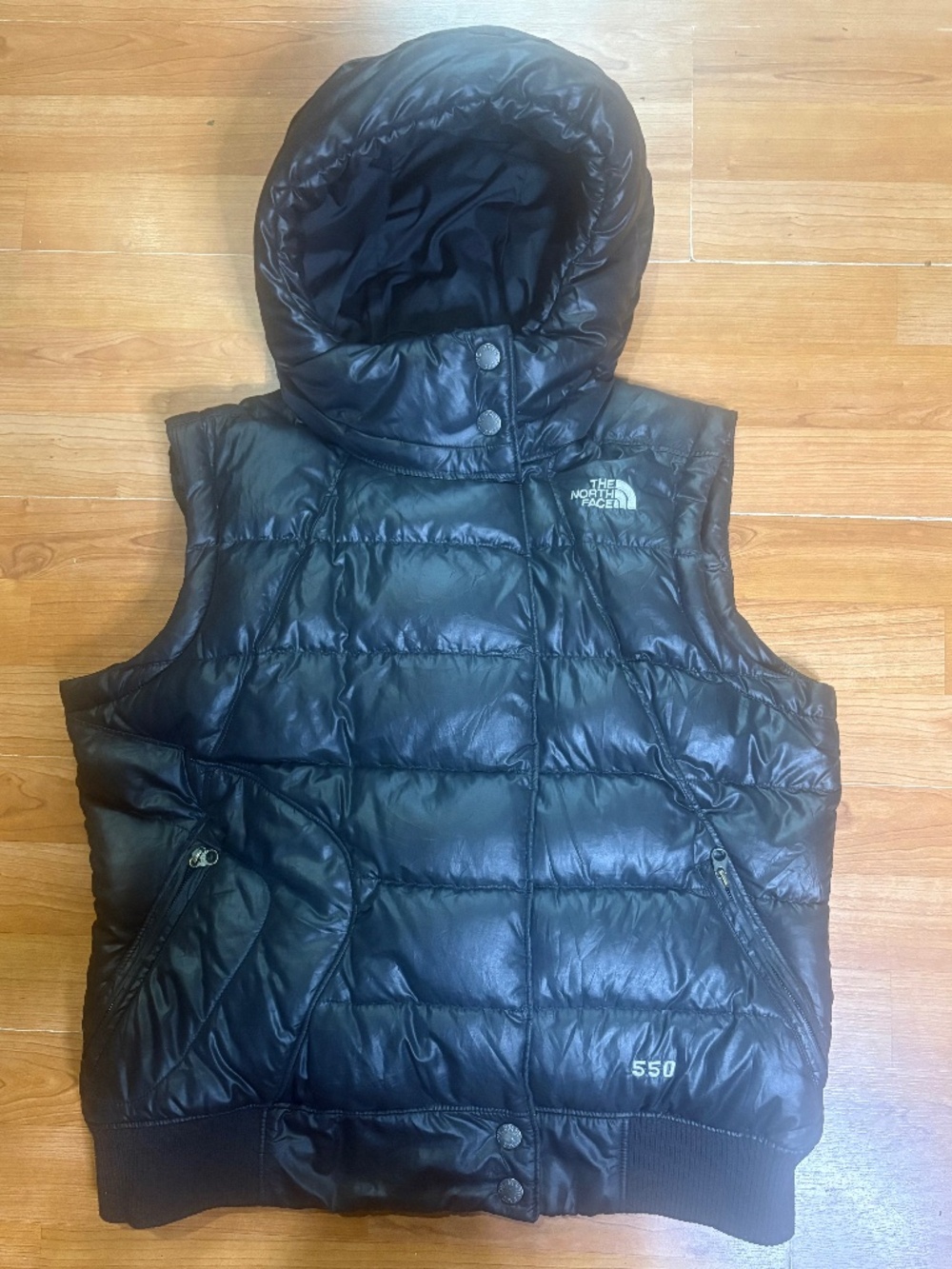 The North Face 550 Puffer Vest Black Hooded